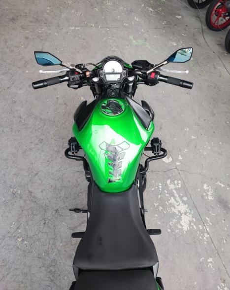 KAWASAKI ER-6N 650 ABS, Foto 8