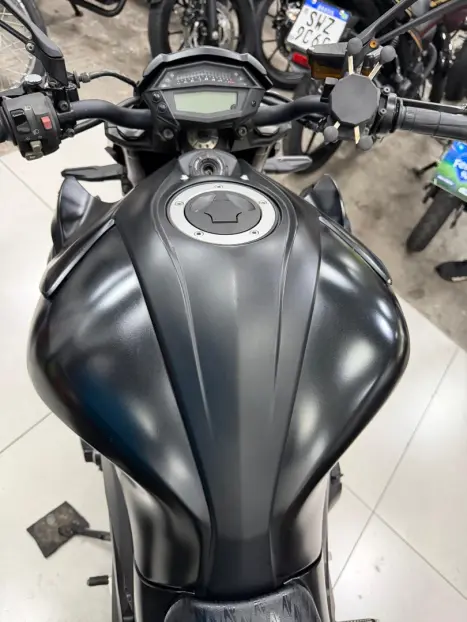 KAWASAKI KZ 1000 TOURING, Foto 7