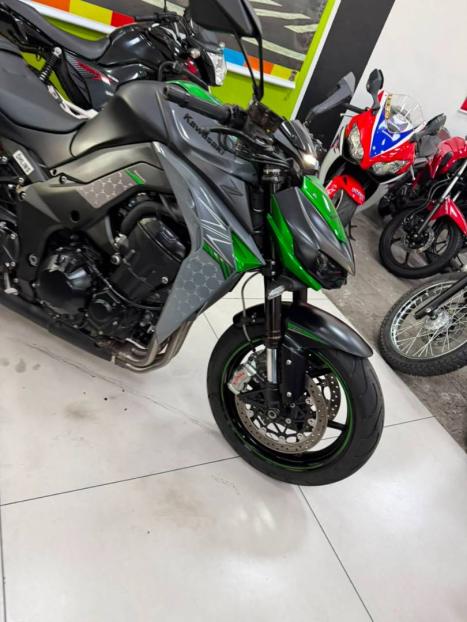 KAWASAKI KZ 1000 TOURING, Foto 2
