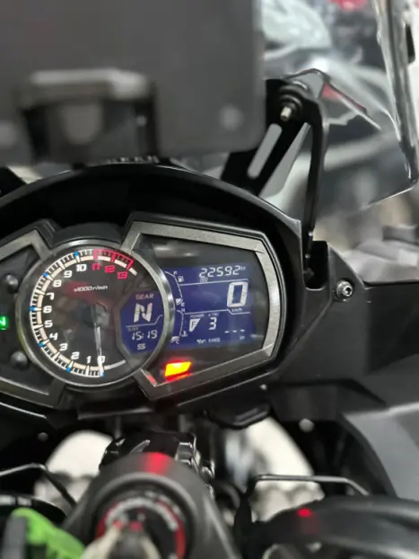 KAWASAKI Ninja 1000 TOURER, Foto 10