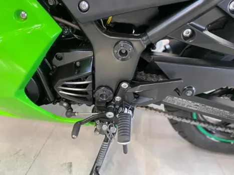KAWASAKI Ninja 250 R, Foto 9