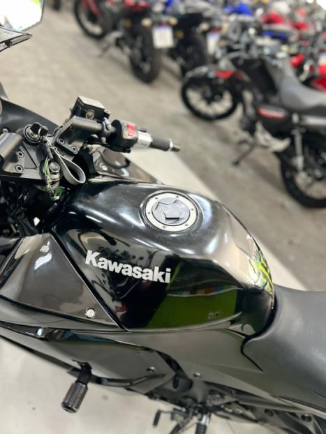 KAWASAKI Ninja 250 R, Foto 4