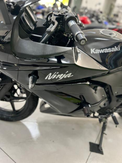 KAWASAKI Ninja 250 R, Foto 7