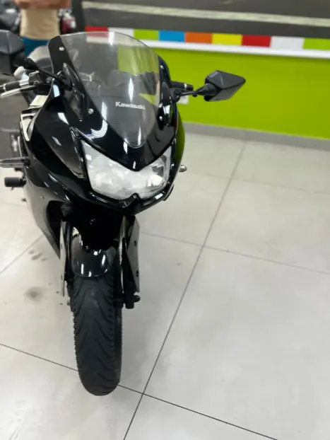 KAWASAKI Ninja 250 R, Foto 15