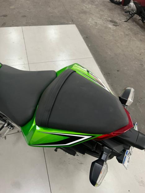 KAWASAKI Ninja 300 ABS, Foto 7