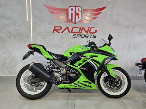 KAWASAKI Ninja 300 ABS, Foto 2