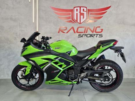 KAWASAKI Ninja 300 ABS, Foto 2