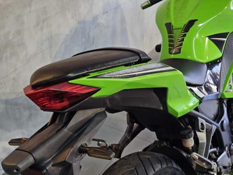 KAWASAKI Ninja 300 ABS, Foto 11