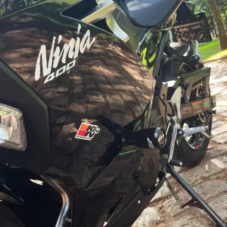 KAWASAKI Ninja 400 , Foto 9