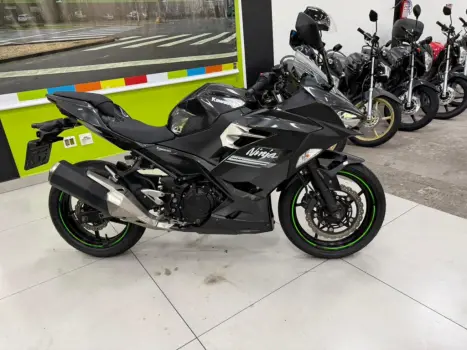 KAWASAKI Ninja 400 , Foto 5