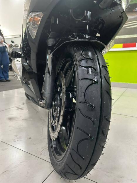 KAWASAKI Ninja 400 , Foto 6