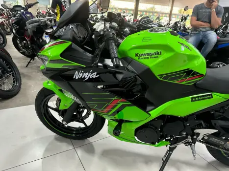 KAWASAKI Ninja 400 KTR EDITION, Foto 2