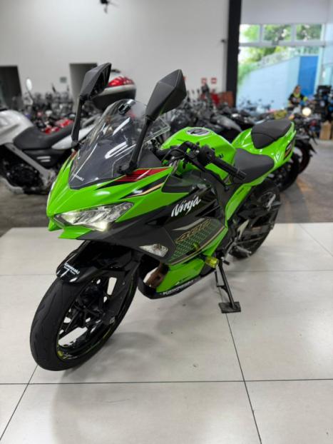 KAWASAKI Ninja 400 KTR EDITION, Foto 4