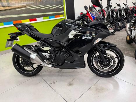 KAWASAKI Ninja 400 KTR EDITION, Foto 2