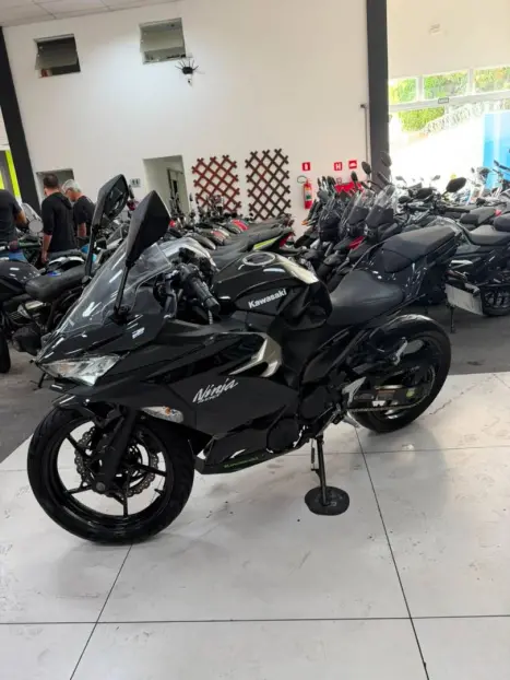 KAWASAKI Ninja 400 KTR EDITION, Foto 7