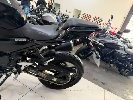 KAWASAKI Ninja 400 KTR EDITION, Foto 9