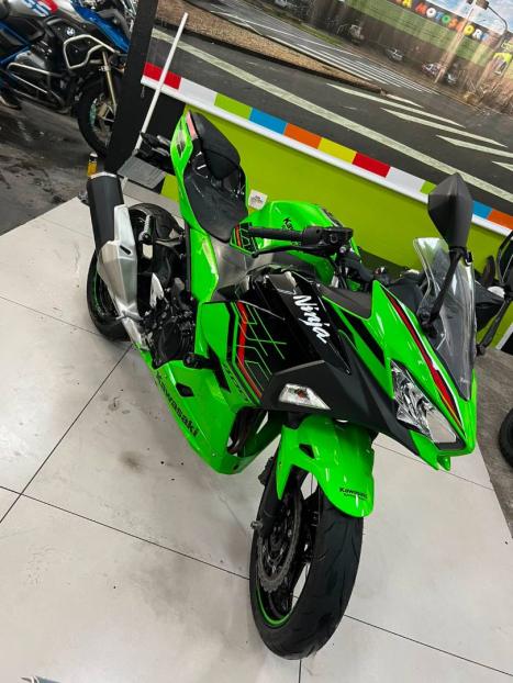 KAWASAKI Ninja 400 KTR EDITION, Foto 2