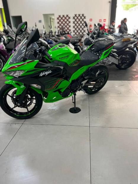 KAWASAKI Ninja 400 KTR EDITION, Foto 6