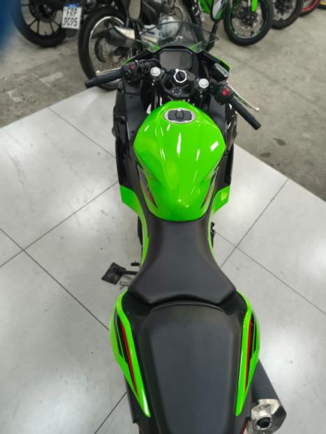 KAWASAKI Ninja 500 , Foto 10