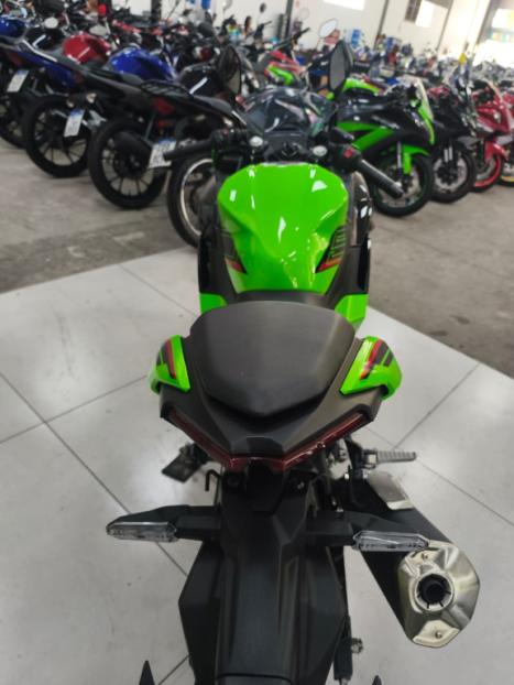 KAWASAKI Ninja 500 , Foto 12