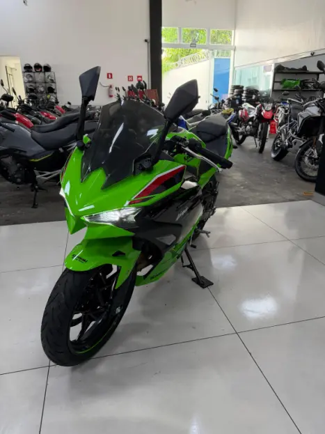 KAWASAKI Ninja 500 , Foto 7