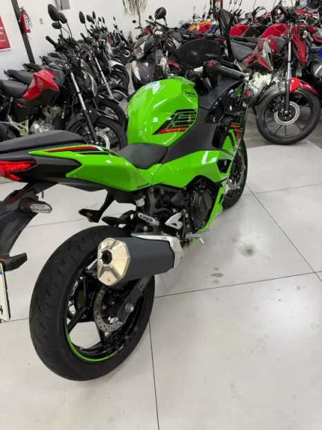KAWASAKI Ninja 500 , Foto 13