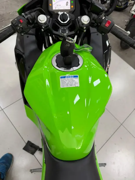 KAWASAKI Ninja 500 , Foto 24