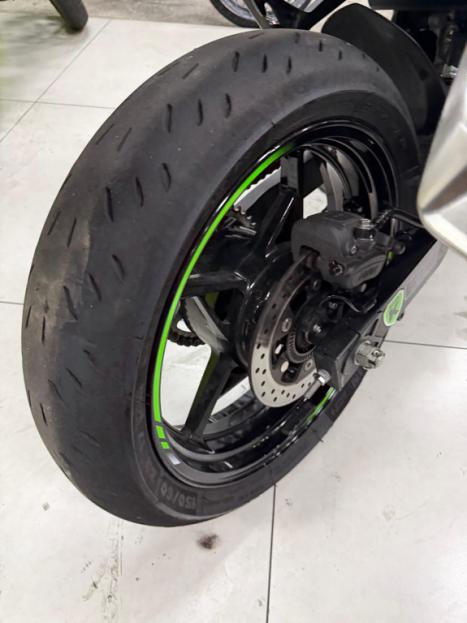 KAWASAKI Ninja 500 , Foto 2
