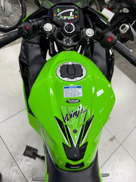 KAWASAKI Ninja 500 , Foto 8