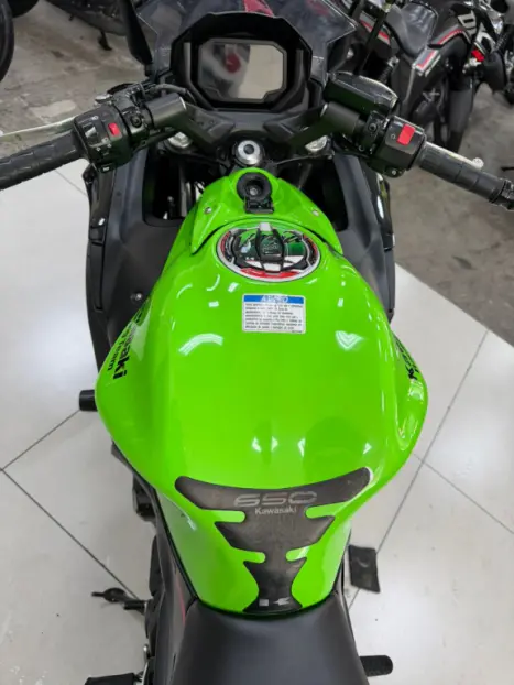 KAWASAKI Ninja 650 ABS, Foto 11
