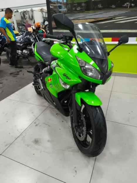 KAWASAKI Ninja 650 R, Foto 5