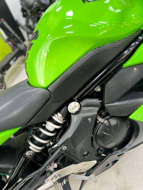 KAWASAKI Ninja 650 R, Foto 12