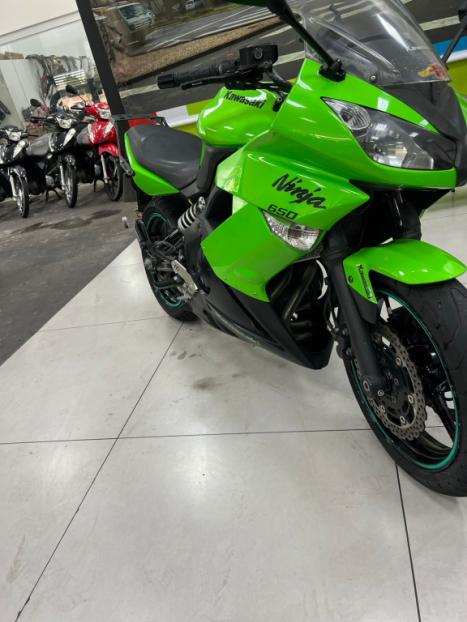 KAWASAKI Ninja 650 R, Foto 13