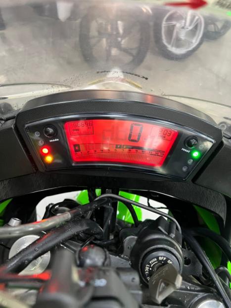 KAWASAKI Ninja 650 R, Foto 14