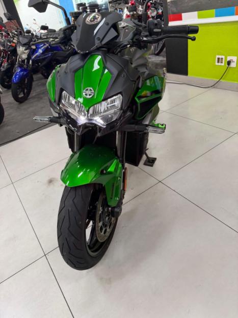 KAWASAKI Ninja H2 SX, Foto 3