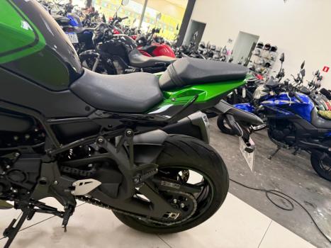KAWASAKI Ninja H2 SX, Foto 5