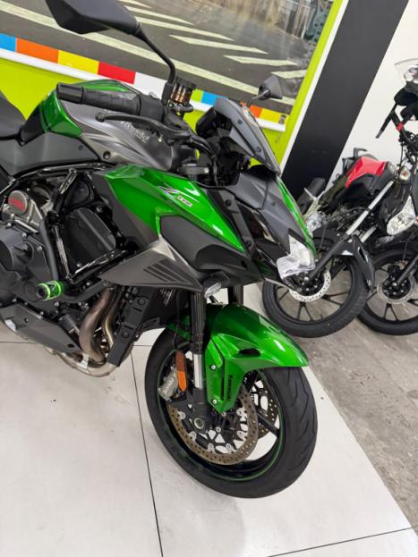 KAWASAKI Ninja H2 SX, Foto 7