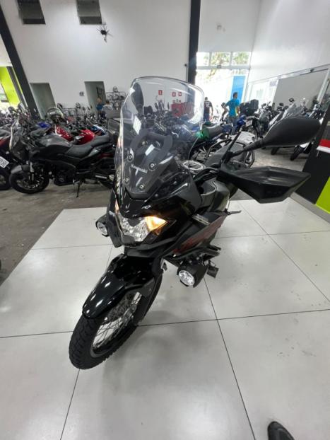 KAWASAKI Versys 300 TOURER, Foto 3