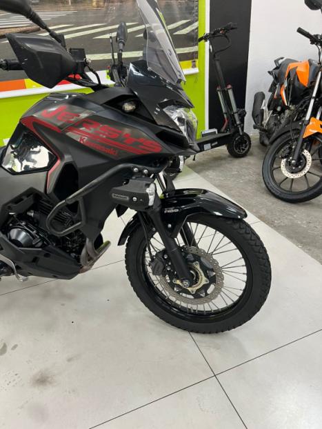 KAWASAKI Versys 300 TOURER, Foto 6