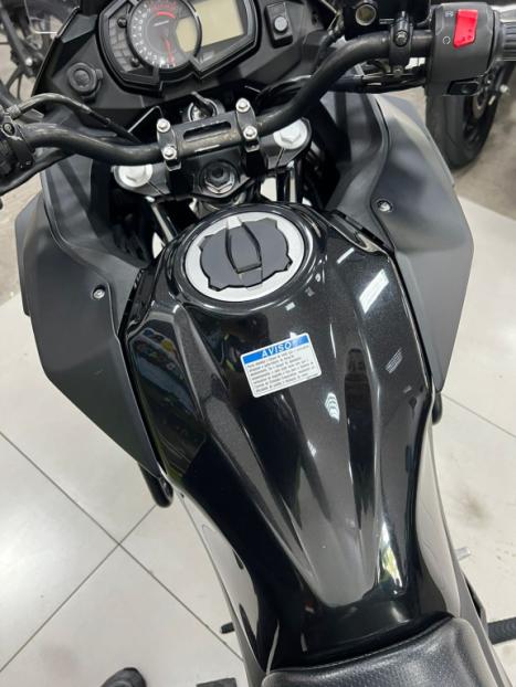 KAWASAKI Versys 300 TOURER, Foto 9