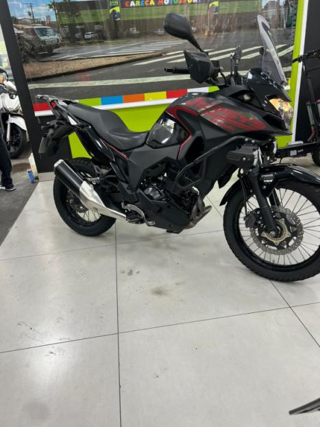 KAWASAKI Versys 300 TOURER, Foto 11