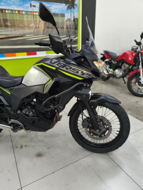 KAWASAKI Versys 300 TOURER, Foto 7