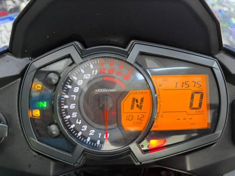 KAWASAKI Versys 300 TOURER, Foto 4