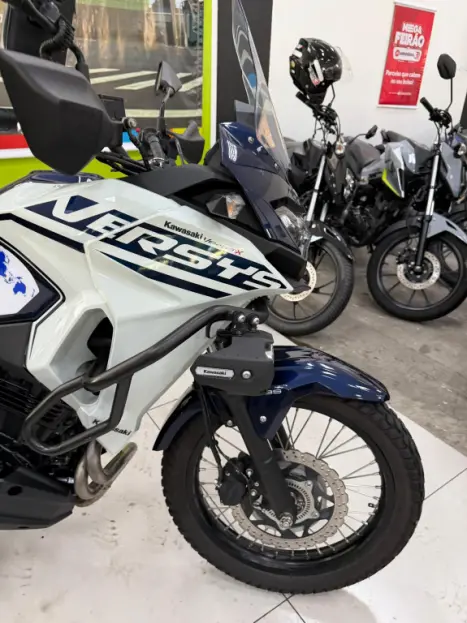 KAWASAKI Versys 300 TOURER, Foto 13