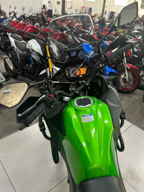 KAWASAKI Versys 300 X ABS, Foto 3