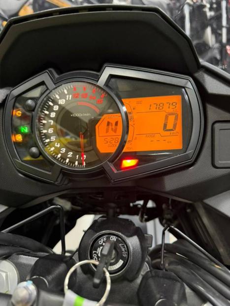 KAWASAKI Versys 300 X ABS, Foto 14