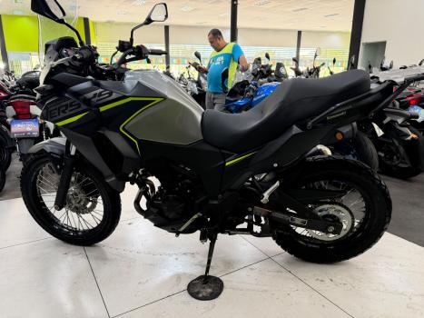 KAWASAKI Versys 300 X ABS, Foto 2