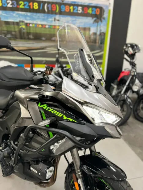 KAWASAKI Versys Grand Tourer 1000 , Foto 3