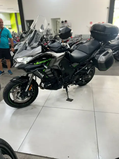KAWASAKI Versys Grand Tourer 1000 , Foto 9