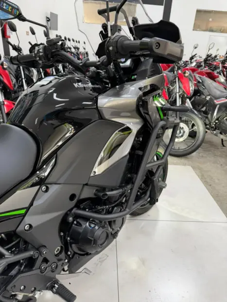 KAWASAKI Versys Grand Tourer 1000 , Foto 24